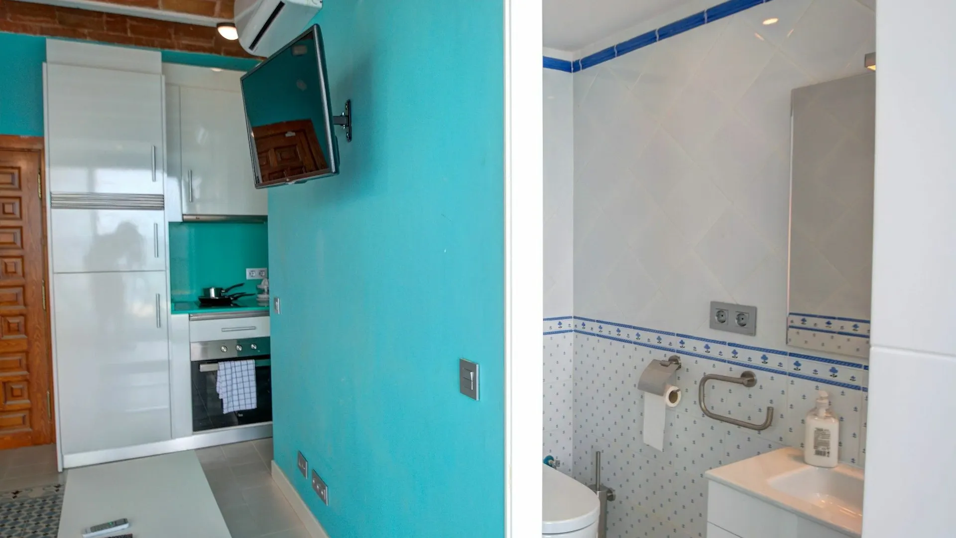 Blue Sea Front By Hello Homes Σίτζες Διαμέρισμα