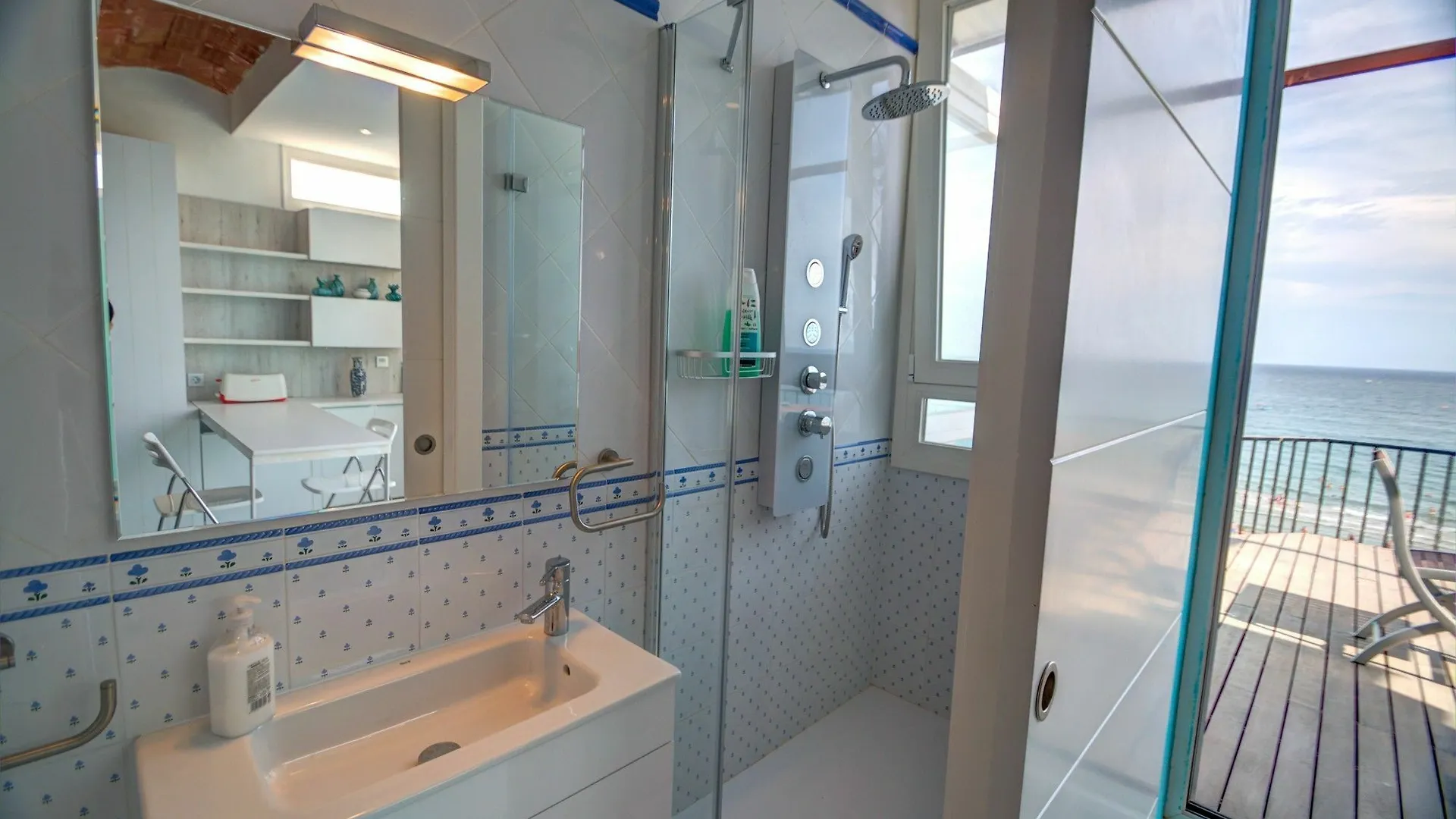 Blue Sea Front By Hello Homes Sitges Hiszpania